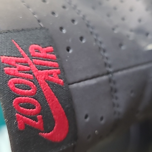 Nike Jordan Retro 1  "Fearless" Reflective High Top Mens 12 - Picture 4 of 12